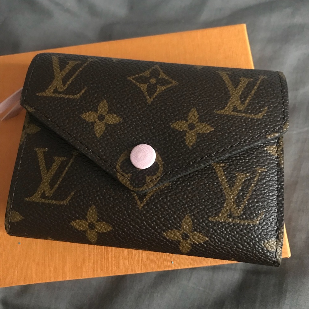 Louis Vuitton Victorine Wallet
